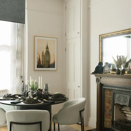 Apartment 22 Ravenson Kensington Exclusive Olympia Escape *