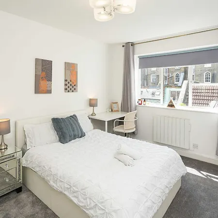 Charming Newly Refurb 2-bed 2-bath Entire With Ac Near Hyde Park, Paddington, Nottinghill And Kensington In Zone 1 Apartment London