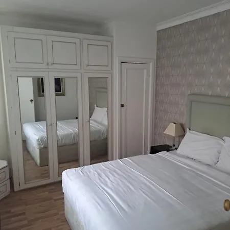 Lovely Standard One Bedroom *