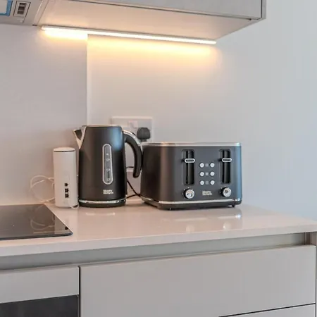 Luxuary 2br Sleeps 9, And Park Views