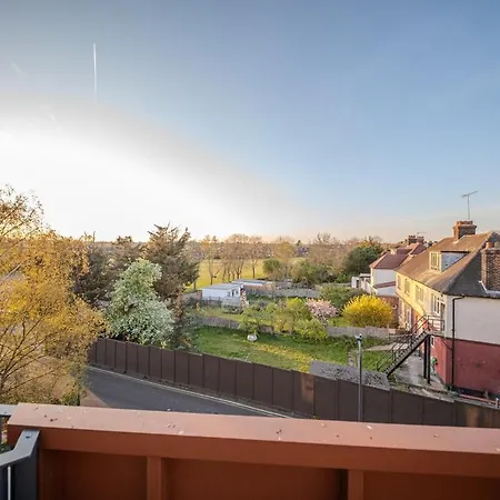 Luxuary 2br Sleeps 9, And Park Views *