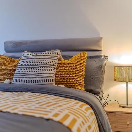 Luxury 3br Sleeps 10, & Park Views Apartamento *