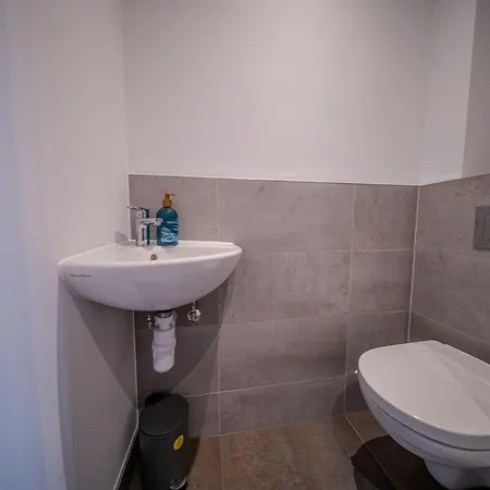 Luxury 3br Sleeps 10, & Park Views Apartamento