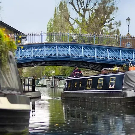 Iconic Little Venice With Private Garden Apartment *