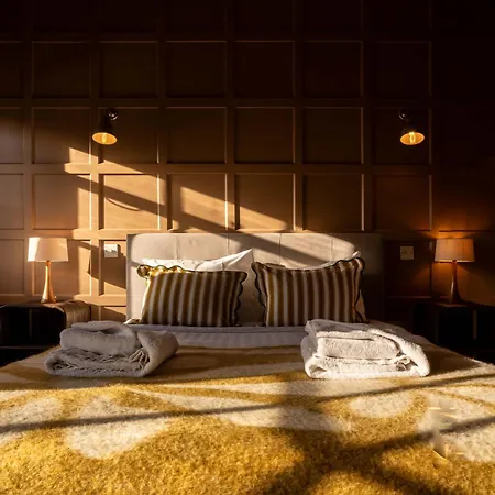 The William Hotel