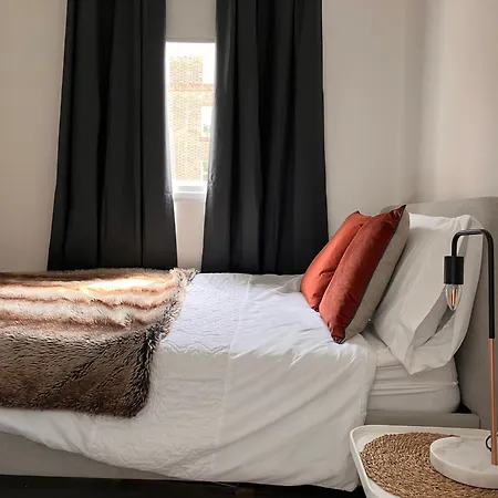 Bright Chiswick - Great Location * Londres