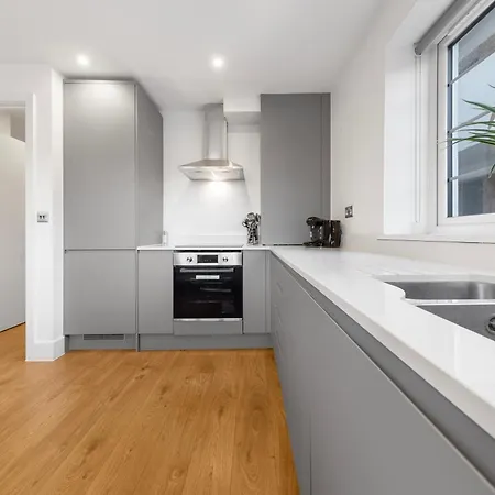 Stylish Nine Elms Vauxhall 1 Bedroom