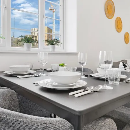 Stylish Nine Elms Vauxhall 1 Bedroom Appartamento *