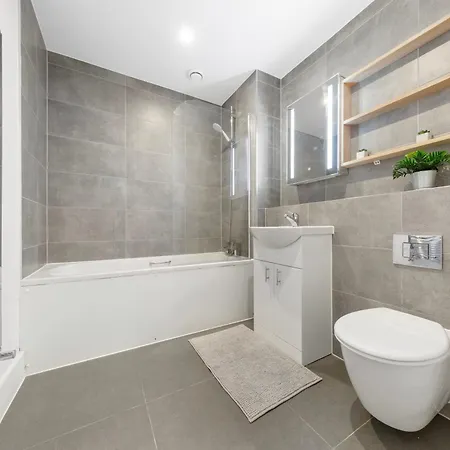 Stylish Nine Elms Vauxhall 1 Bedroom Appartamento