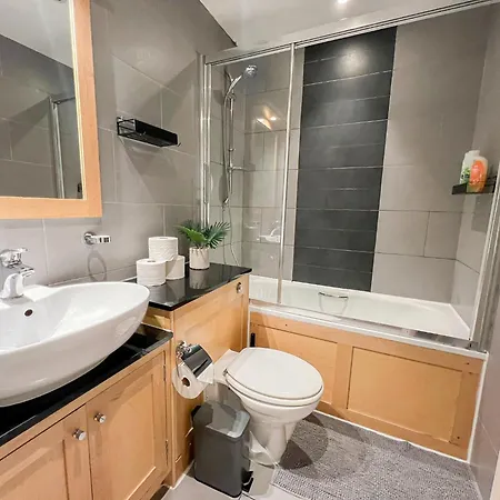 Apartament 2-bedroom Flat In Embankment A Short Walk Away To Trafalgar Square Near Big Ben, Eye *