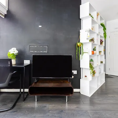 Apartment Ldn 2bd Near Bridge *