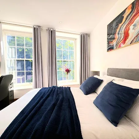 2bd Luxurious Holborn London