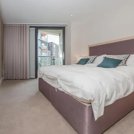 Apartment Amazing 2br Flat In Nine Elms Just 5 Minutes To Tube London