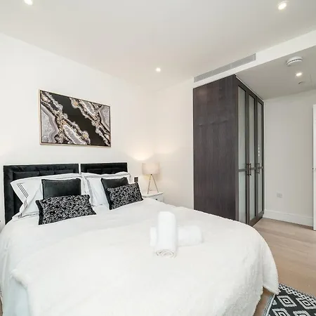 Battersea 2br Flat - Gym, Balcony, Parking, Great Location - Long Welcome London