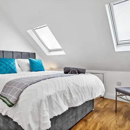 Bright 4br 2ba Gem In Wembley - Sleeps 8 * Harrow