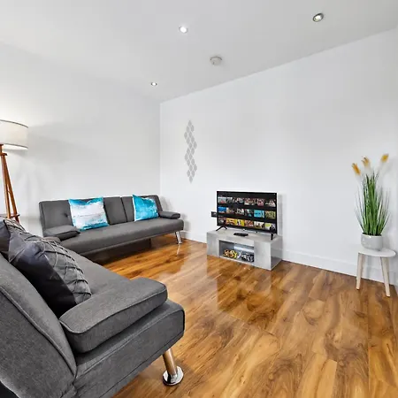 Bright 4br 2ba Gem In Wembley - Sleeps 8 Harrow