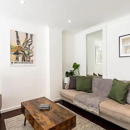 Bright & Cosy One-bed * London