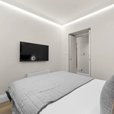 Cleveland Residences Russell Square London