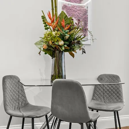 Cleveland Residences Russell Square Апартаменты