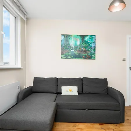 Amazing Floor Flat With View *