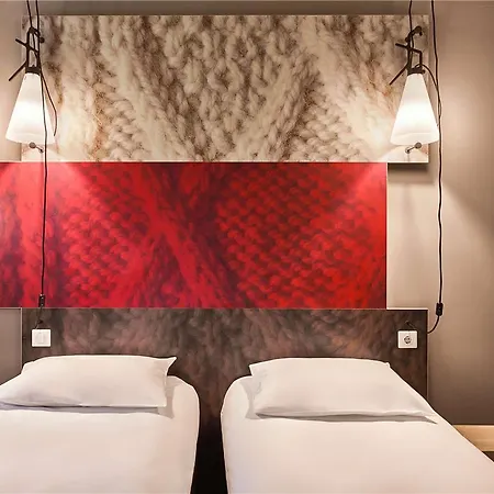 Ibis Greenwich Hotel 3*