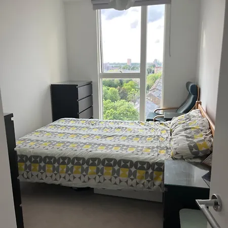 3 Beds With Fabulous Views Apartment