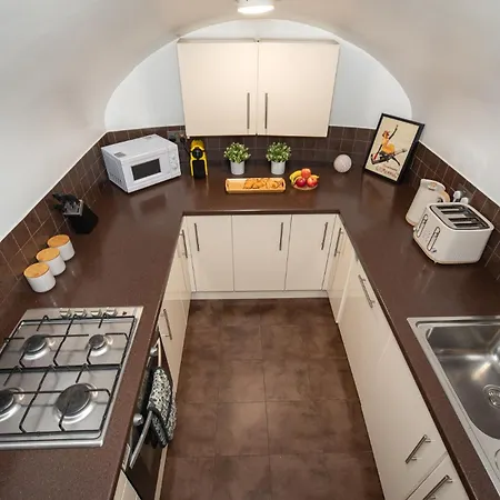 3 Bedroom With Private Terrace In Pimlico, Westminster, Victoria * Londra