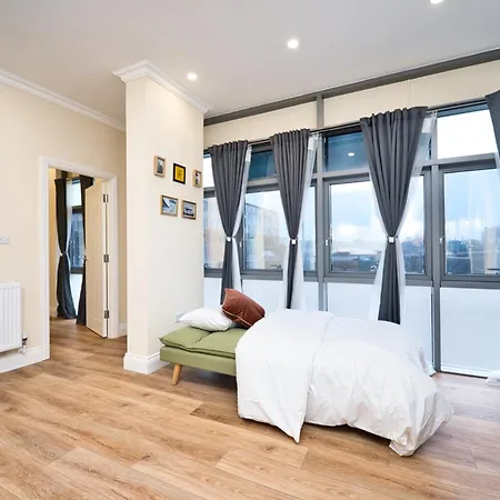 Apartamento Staycation In Stratford E15 Ideal For 3 Londres