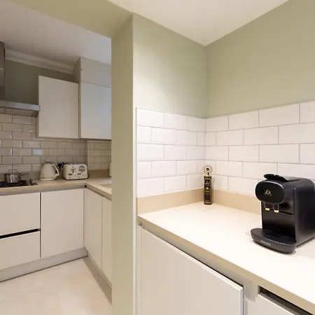 Luxury 3bd 3bth Knightsbridge, South Kensington *