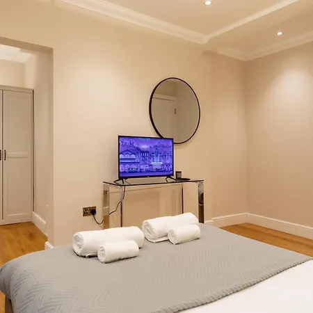 Luxury 3bd 3bth Knightsbridge, South Kensington *
