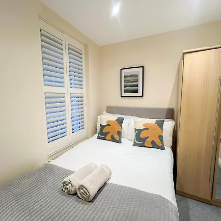 3 Bedroom With Private Terrace In Pimlico, Westminster, Victoria Appartamento *