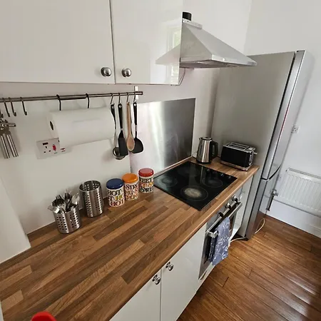 Flat In Hammersmith - Close To Tube Station Apartamento Londres