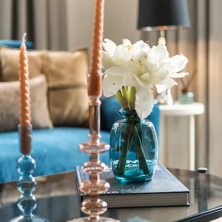 Beautiful In With Balcony-covent Gardens *