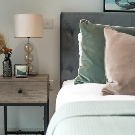 Apartamento Beautiful In With Balcony-covent Gardens Londres