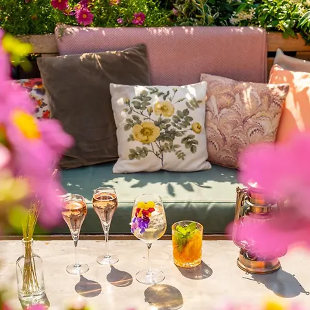 Treehouse Hotel London