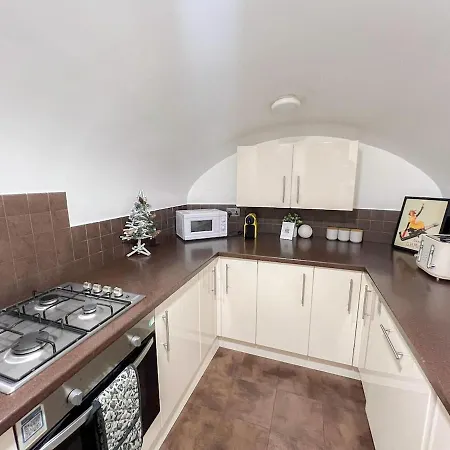 Appartamento 3 Bedroom With Private Terrace In Pimlico, Westminster, Victoria Londra
