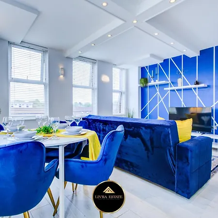 Stylish 1 Bed By Livra Estate Short Lets & Serviced With Free Parking サットン