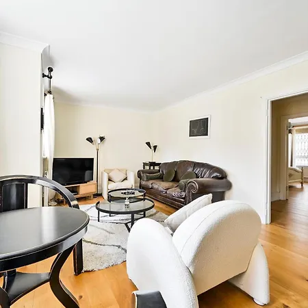 Bloomrooms@knightsbridge/hydepark Villa