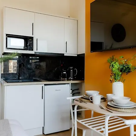Hyde Park Designer Serviced With A/c * London