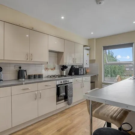 Apartamento Parkside 3 Bed Hackney