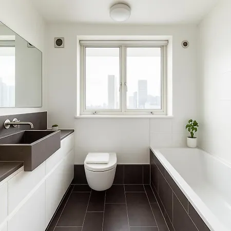 2 Bed In Canary Wharf Apartment