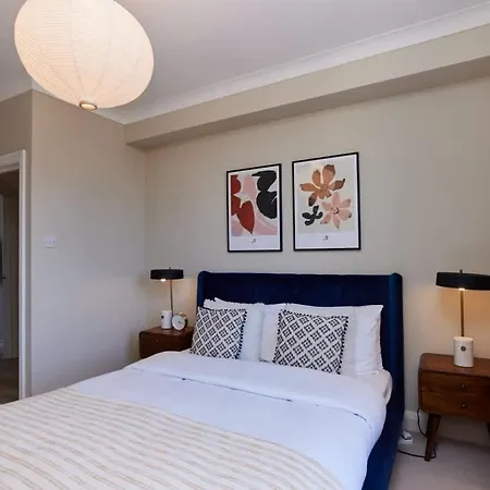 The Shepherd's Bush Place - Lovely 1bdr Flat *
