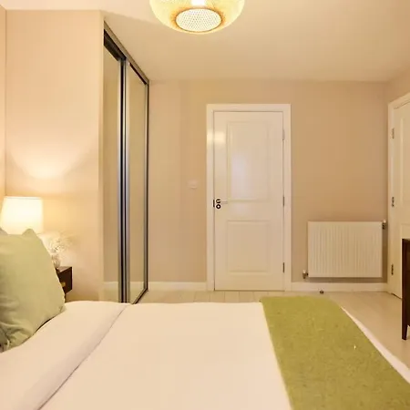 The River Lea Escape - Charming & Bright 2bdr Flat Apartment *