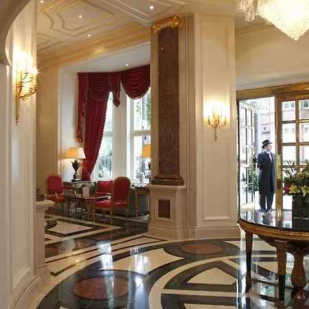 Bentley Hotel 5*