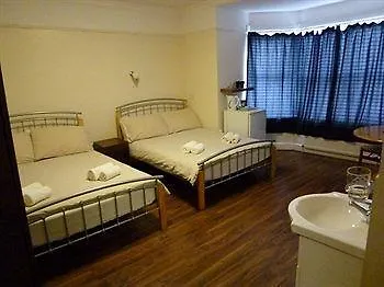 Flexistay Norbury Aparthotel 3*