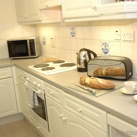 Hotel Thistle Westminster 4*