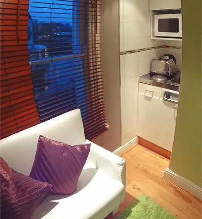 Dylan Earls Court شقة