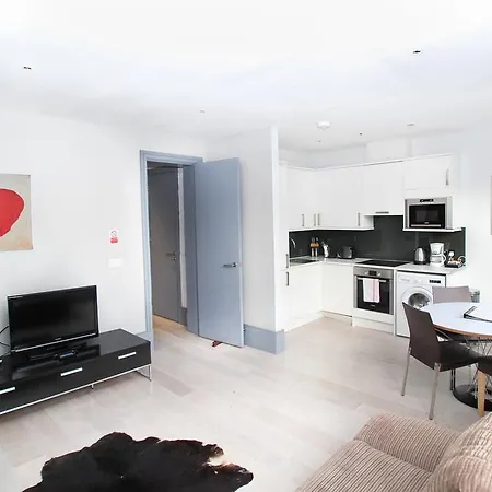 My Apartments Collingham Place Apartment *