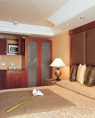 Hotel Park Grand Lancaster Gate 5*