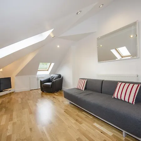 Grand Fulham Palace Апартаменты Лондон